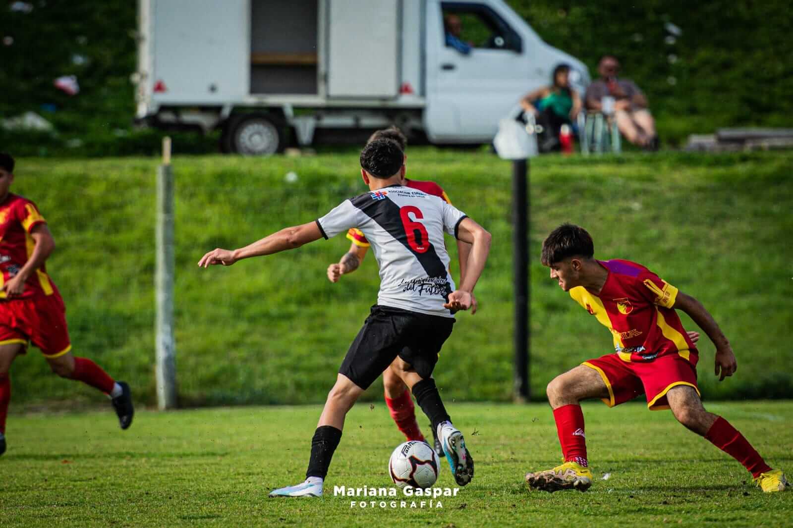 THIAGO GONZÁLEZ